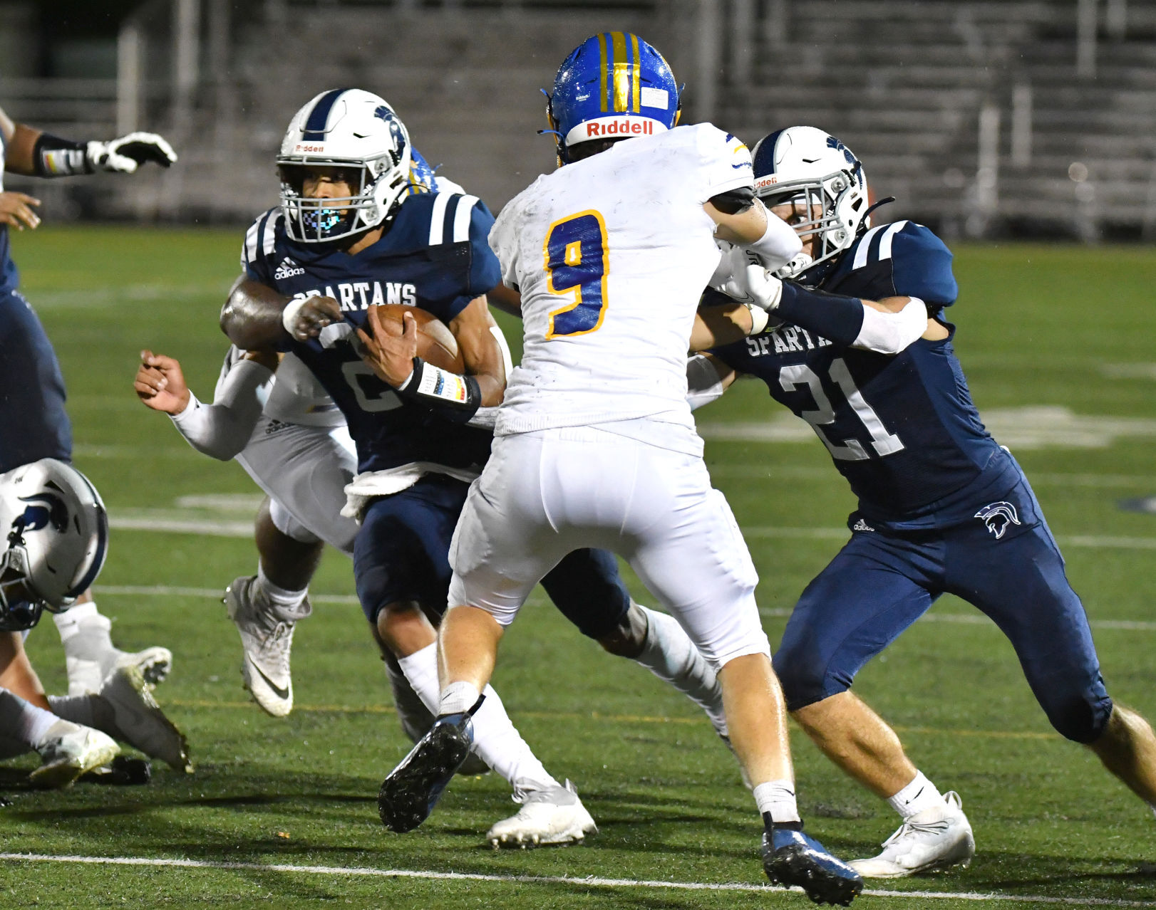 092421-qc-spt-north-pv fball